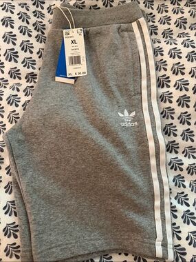 Youth XL adidas Gray Athletic Shorts with White Side Stripes and side pockets